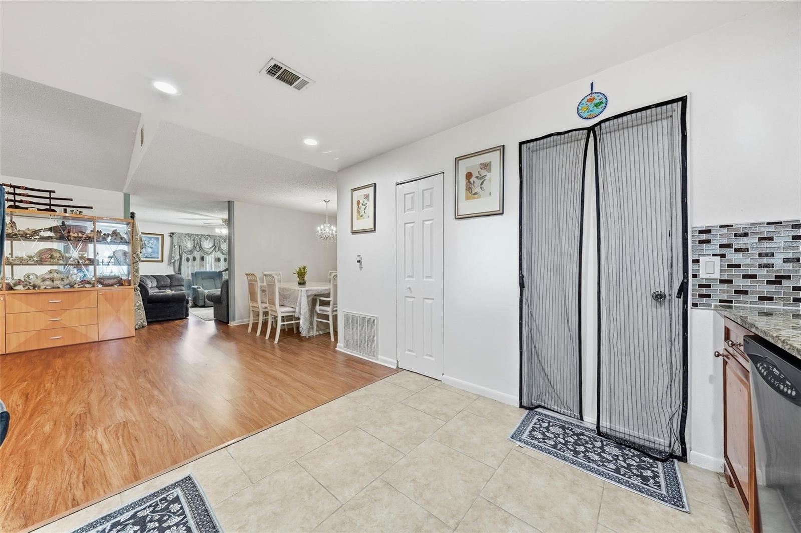 125 Pansy Ct Property Photo 20