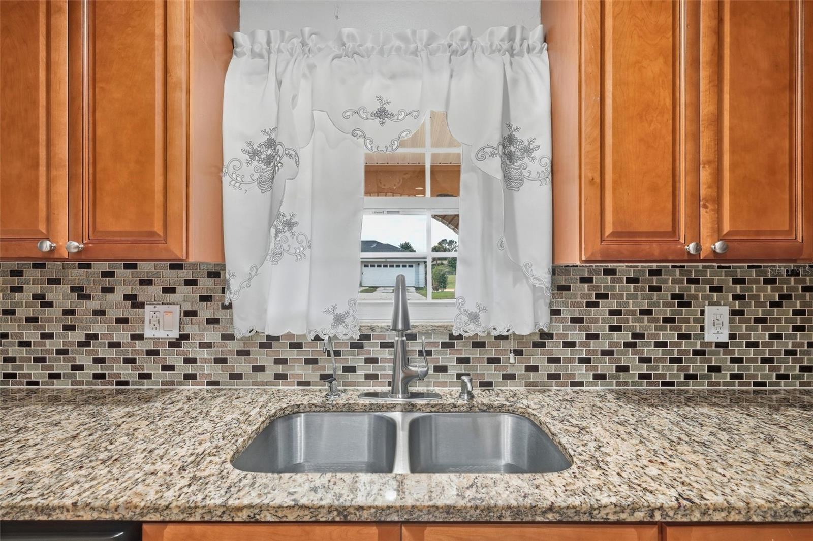 125 Pansy Ct Property Photo 21