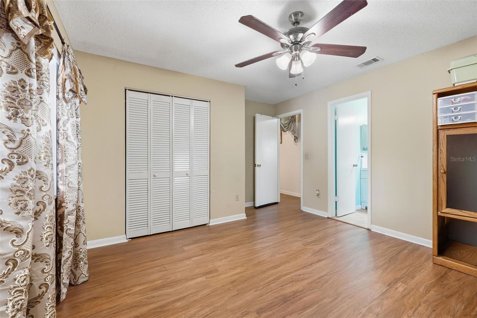125 Pansy Ct Property Photo 26