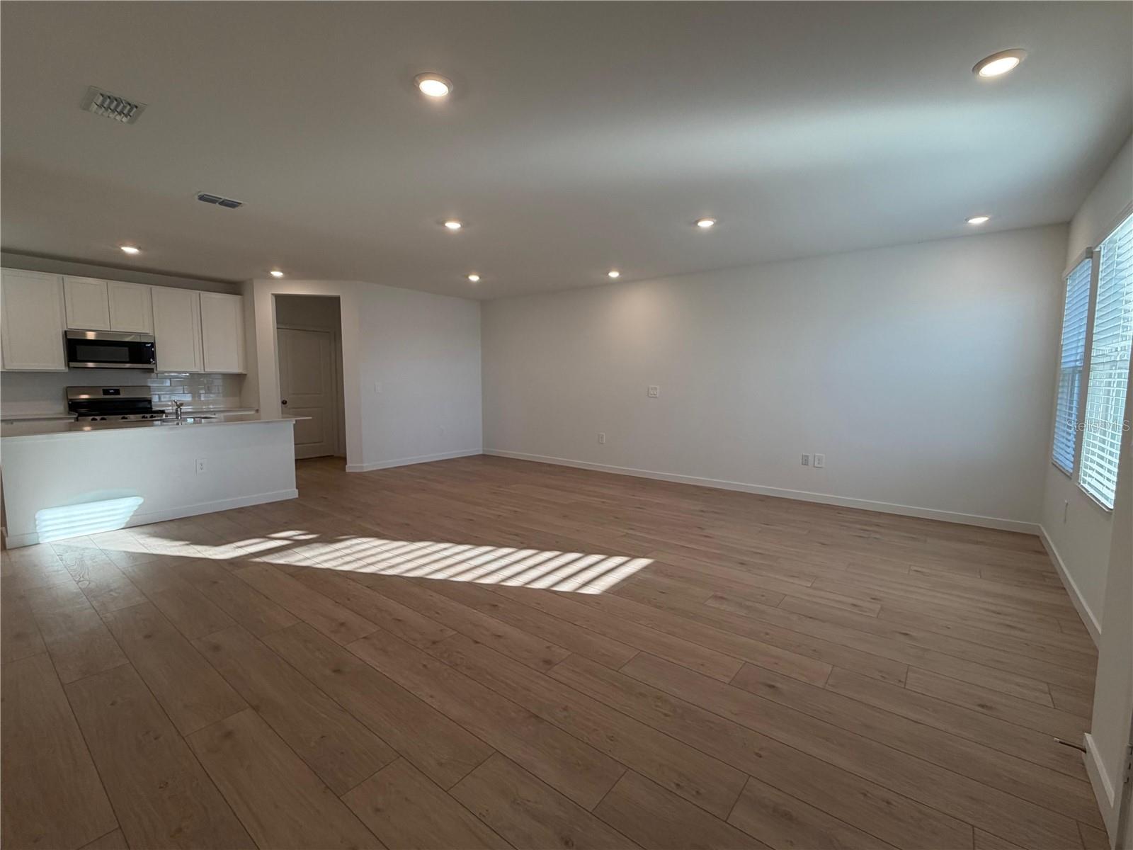4459 Elliotts Astor Blvd Property Photo 3