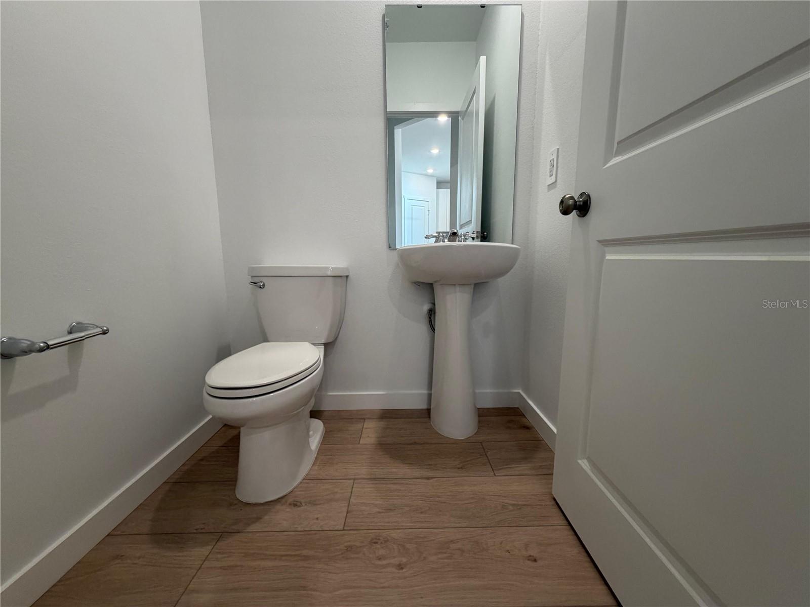 4459 Elliotts Astor Blvd Property Photo 7