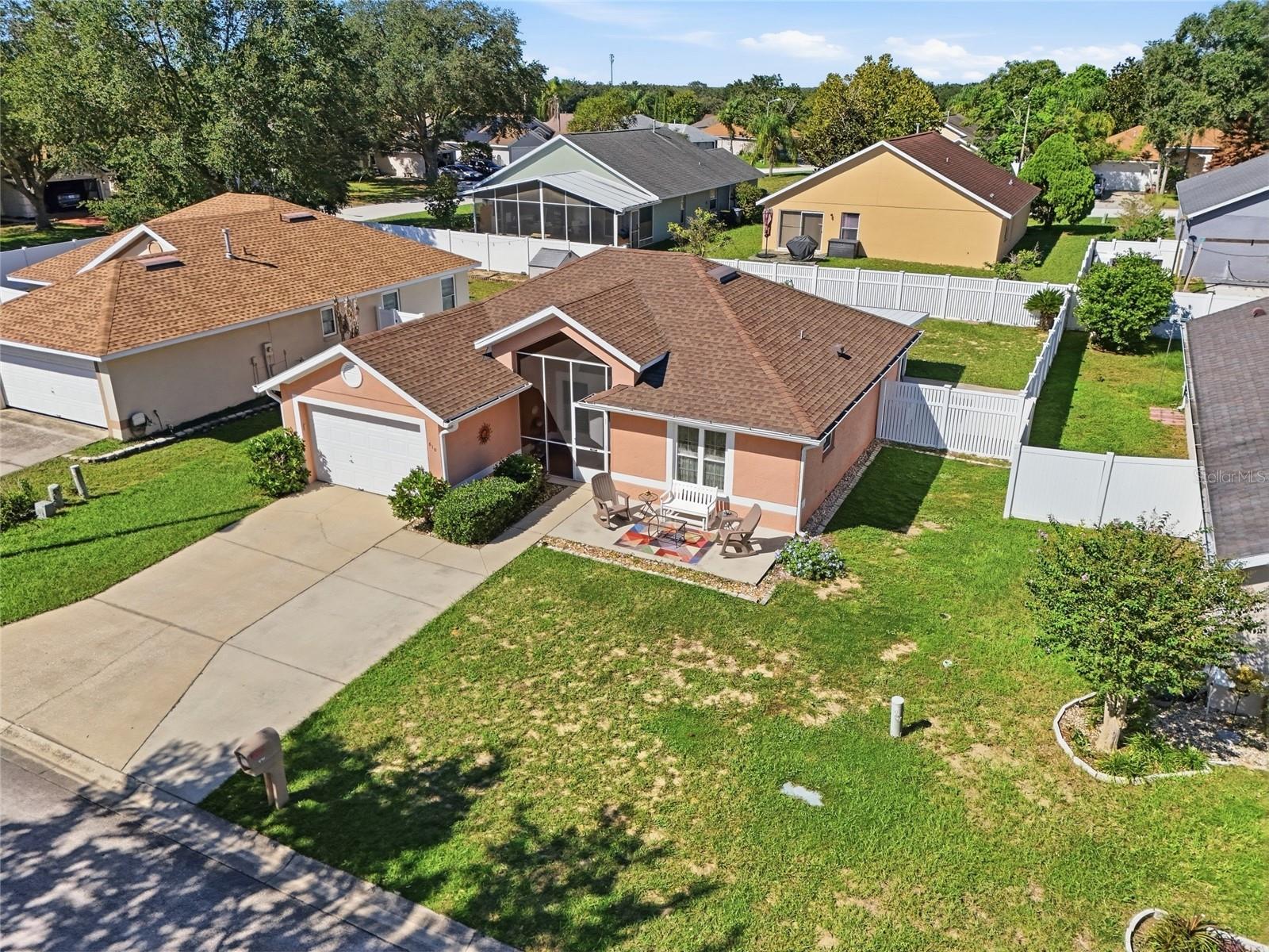 610 Burgoyne Loop Property Photo 10