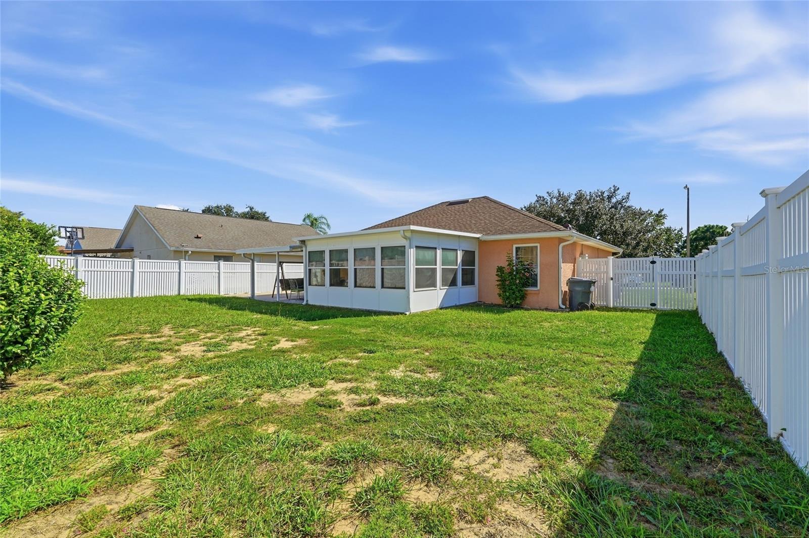 610 Burgoyne Loop Property Photo 42
