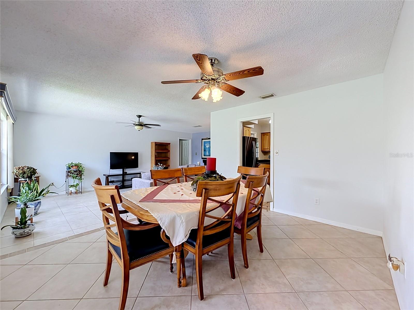 4148 Floralwood Ct Property Photo 21