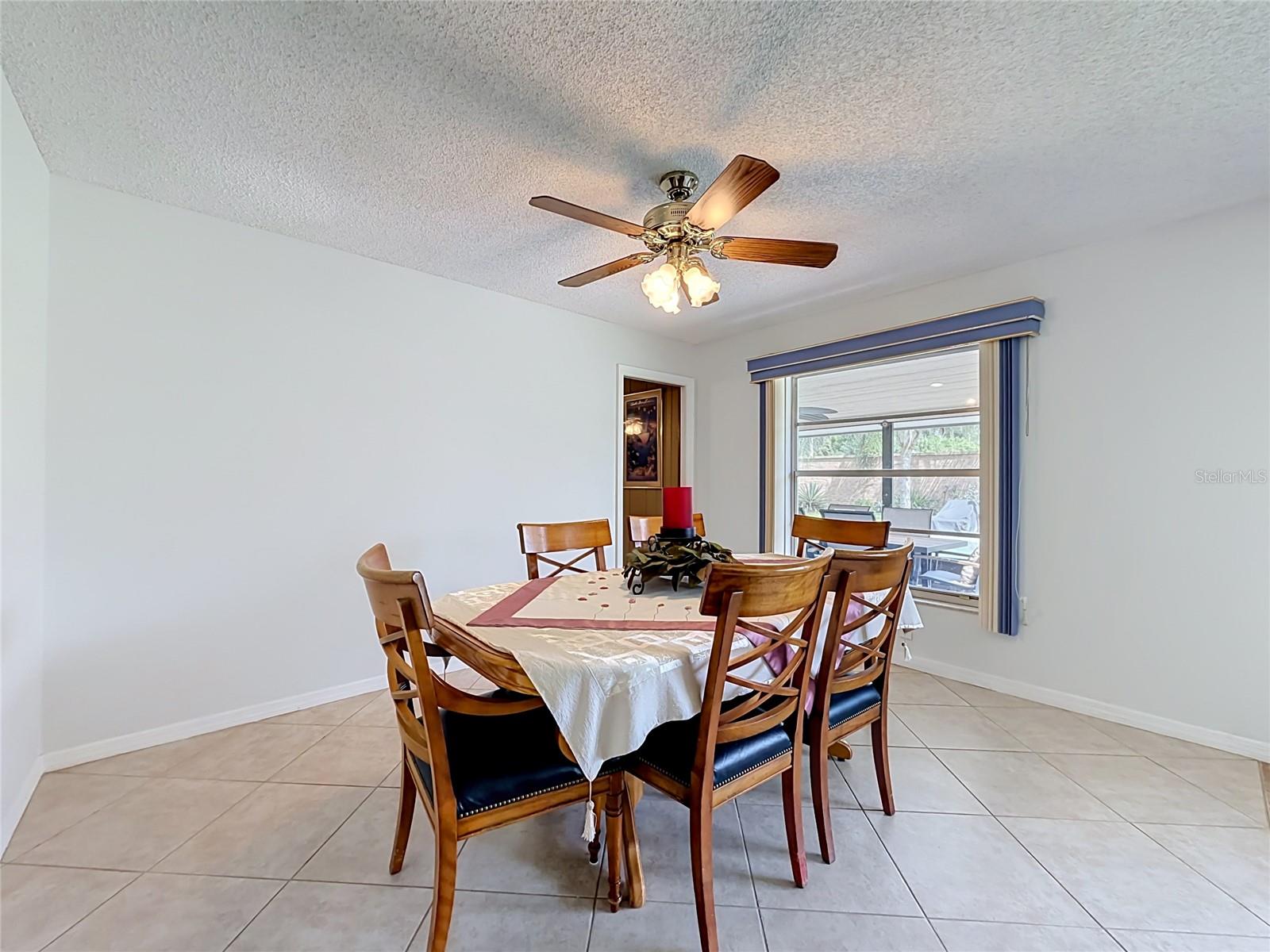 4148 Floralwood Ct Property Photo 22
