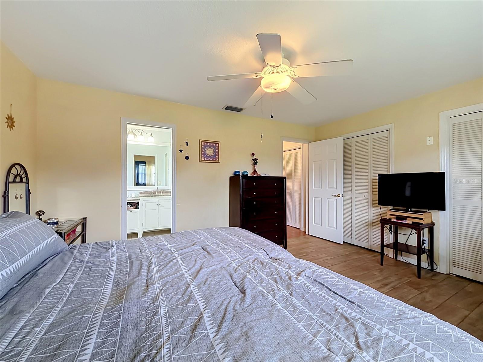 4148 Floralwood Ct Property Photo 31