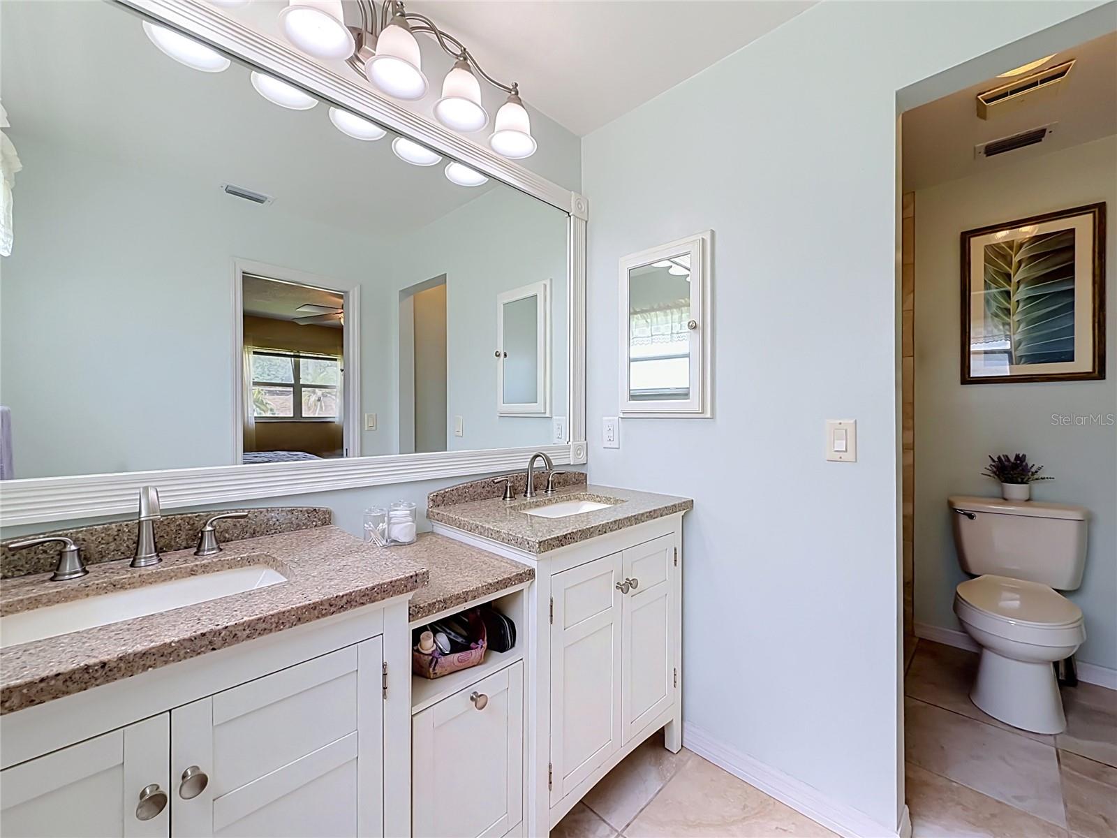 4148 Floralwood Ct Property Photo 33