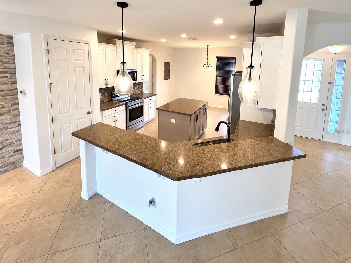 4464 Indigo Sky Ln Property Photo 3
