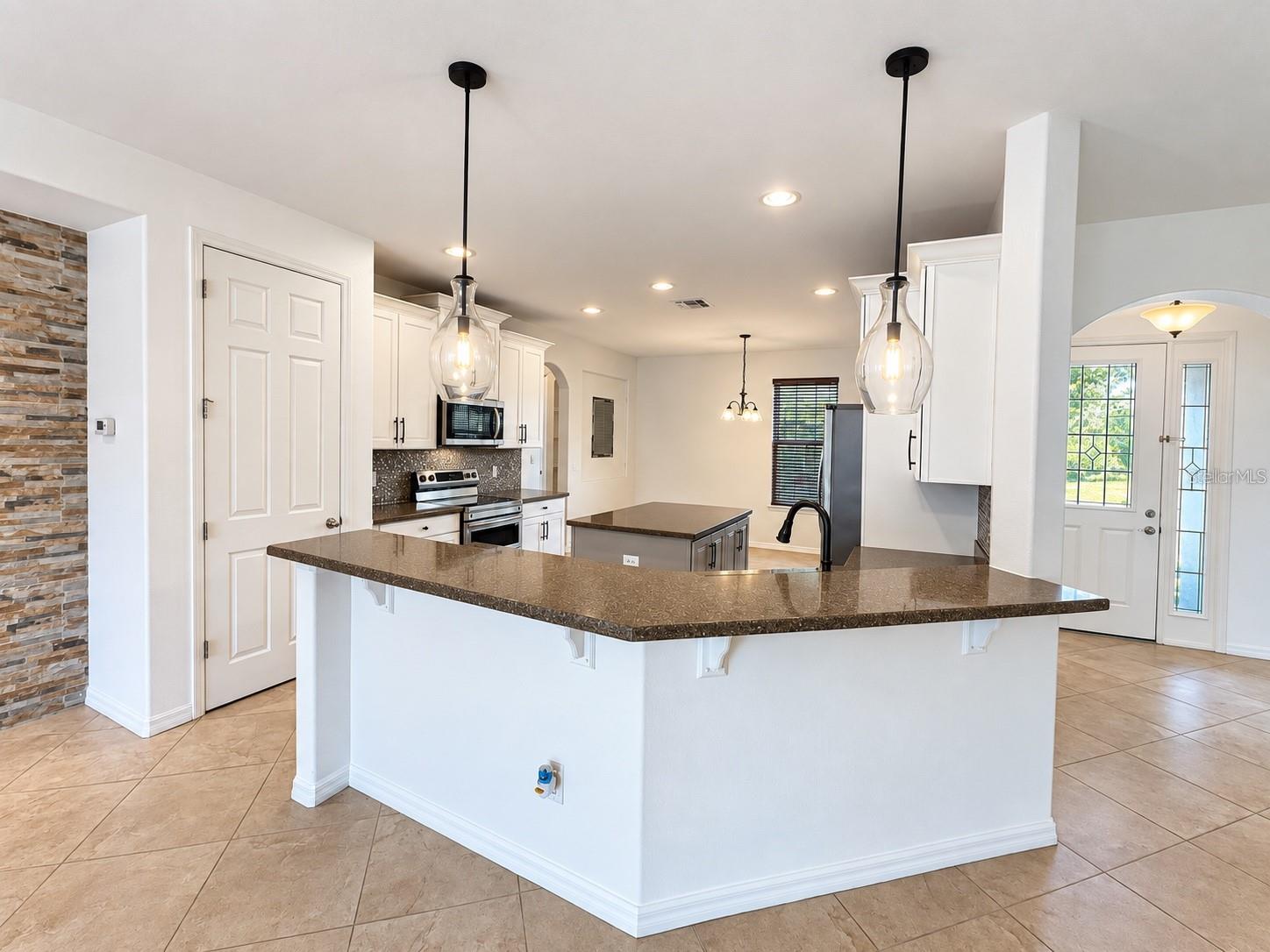 4464 Indigo Sky Ln Property Photo 4
