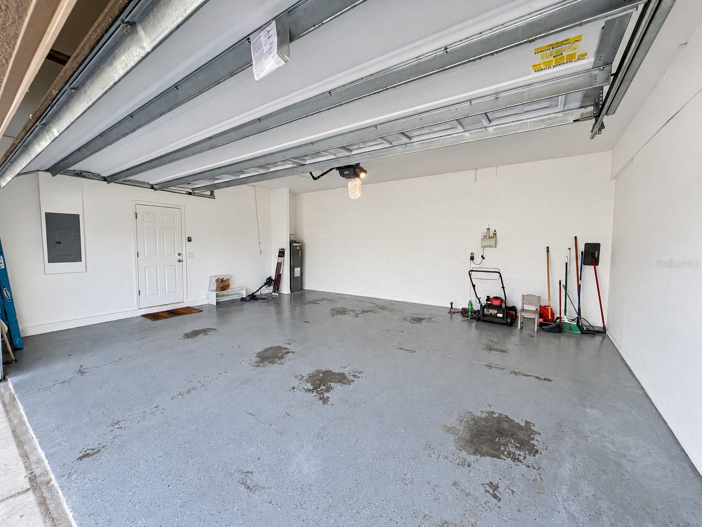 4464 Indigo Sky Ln Property Photo 28