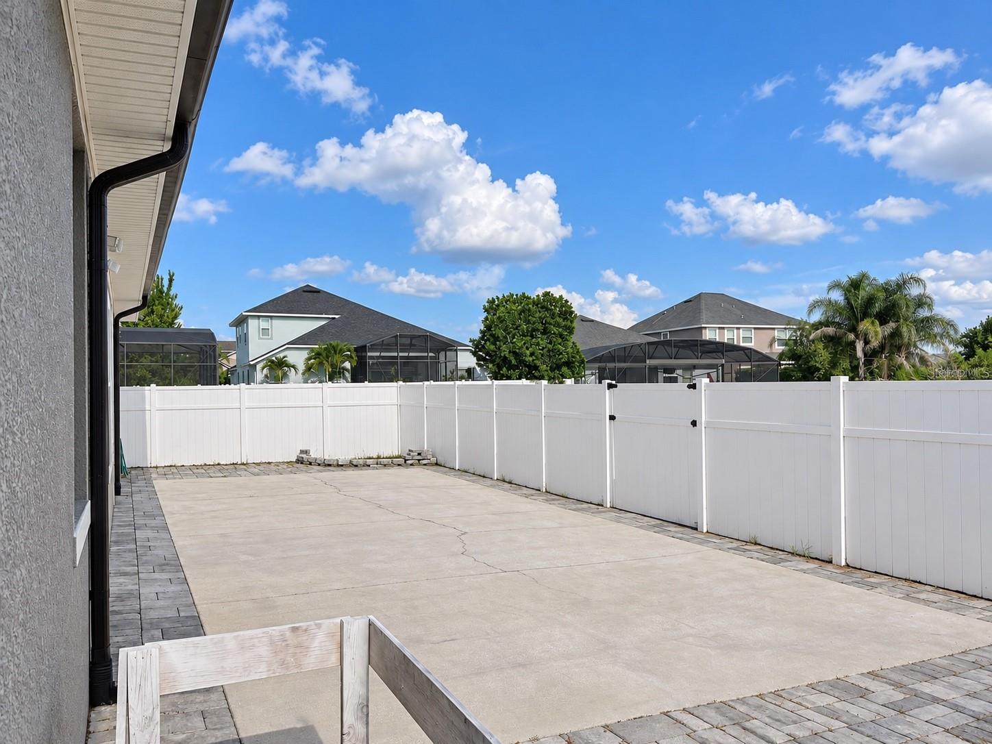 4464 Indigo Sky Ln Property Photo 32