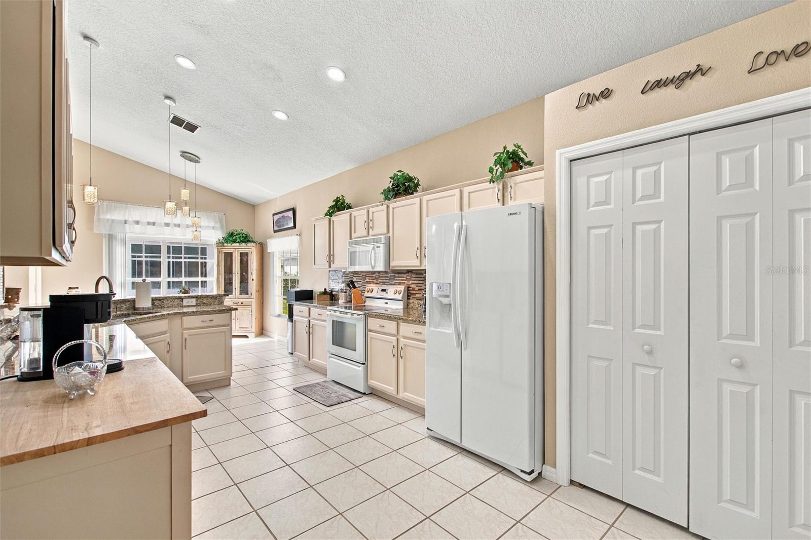 217 Fleming Ln Property Photo 23