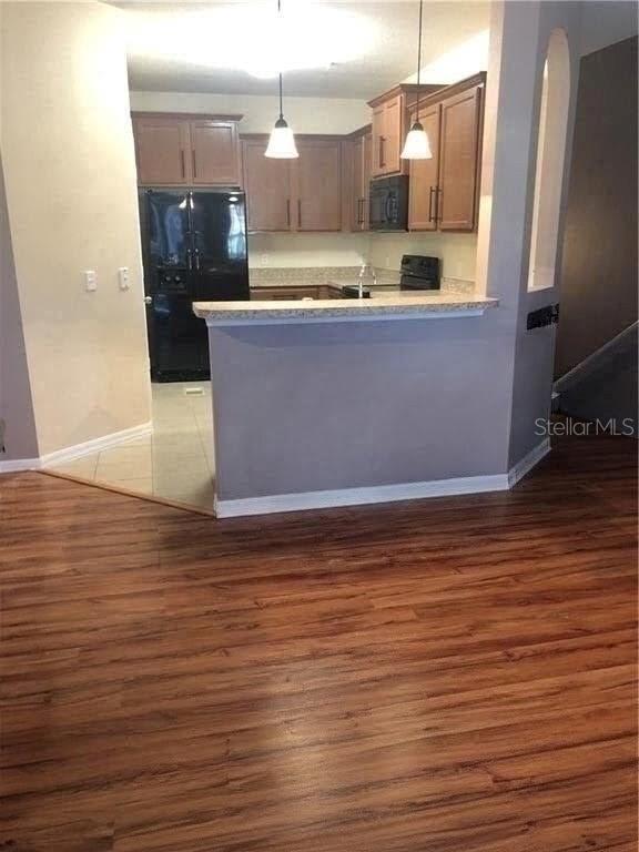 2236 Betsy Ross Ln #2236 Property Photo 4