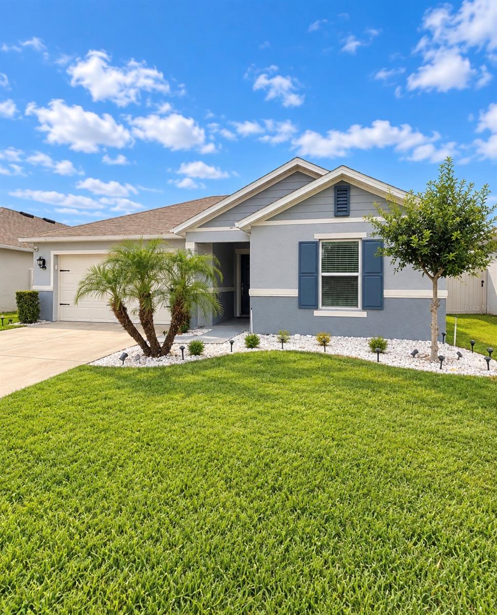 5015 RIVERSIDE WAY Property Photo 1