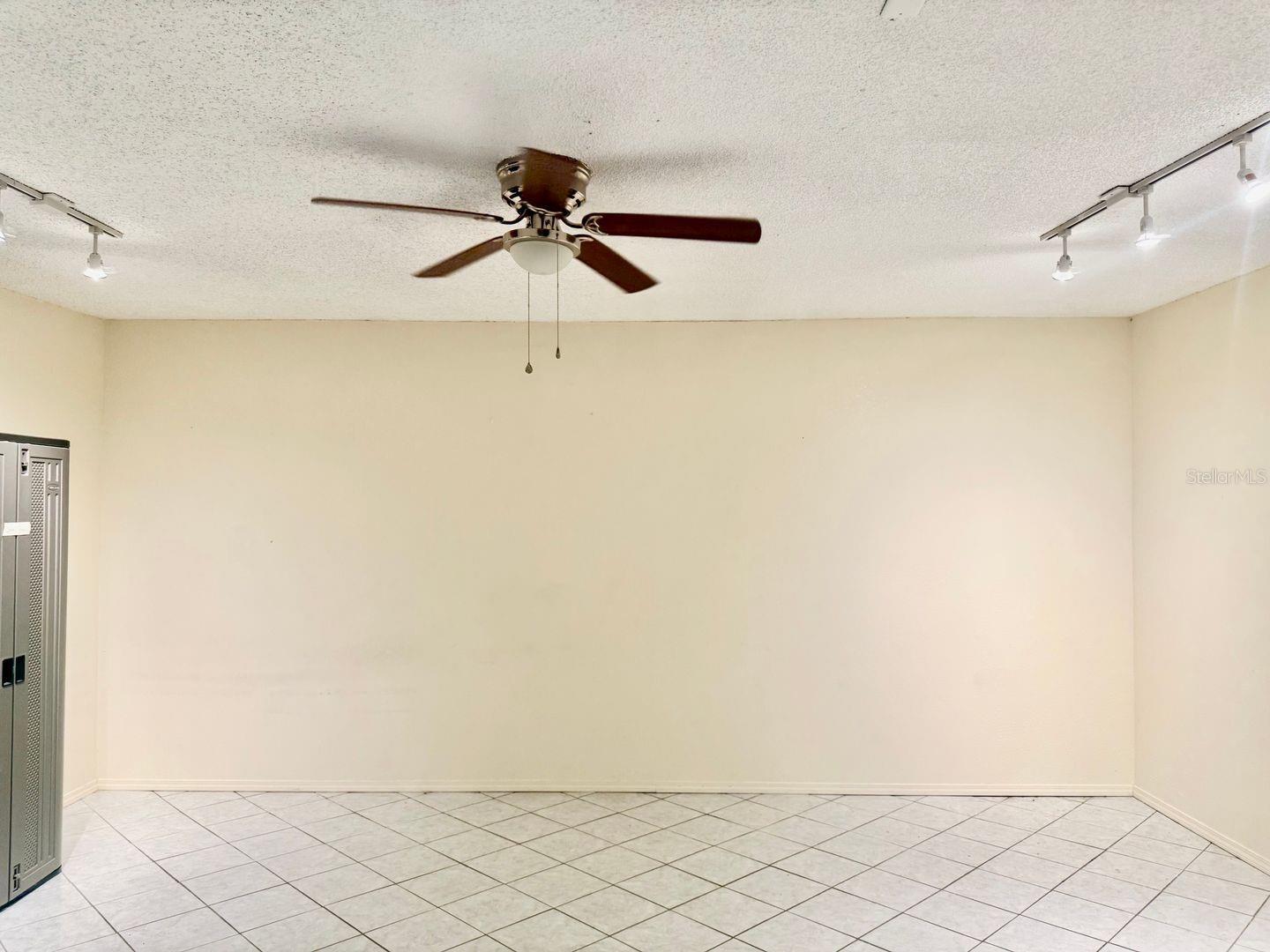 5624 Mandarin Ct Property Photo 35