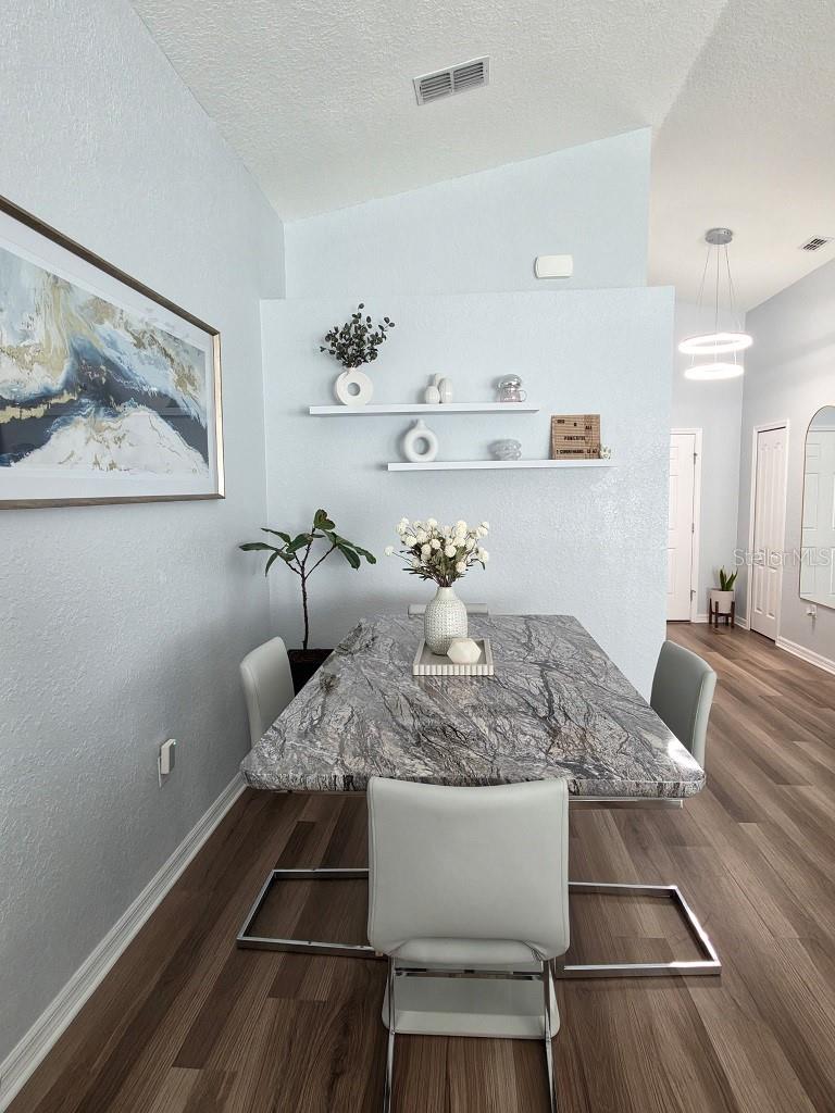 S5158522 Property Photo 12