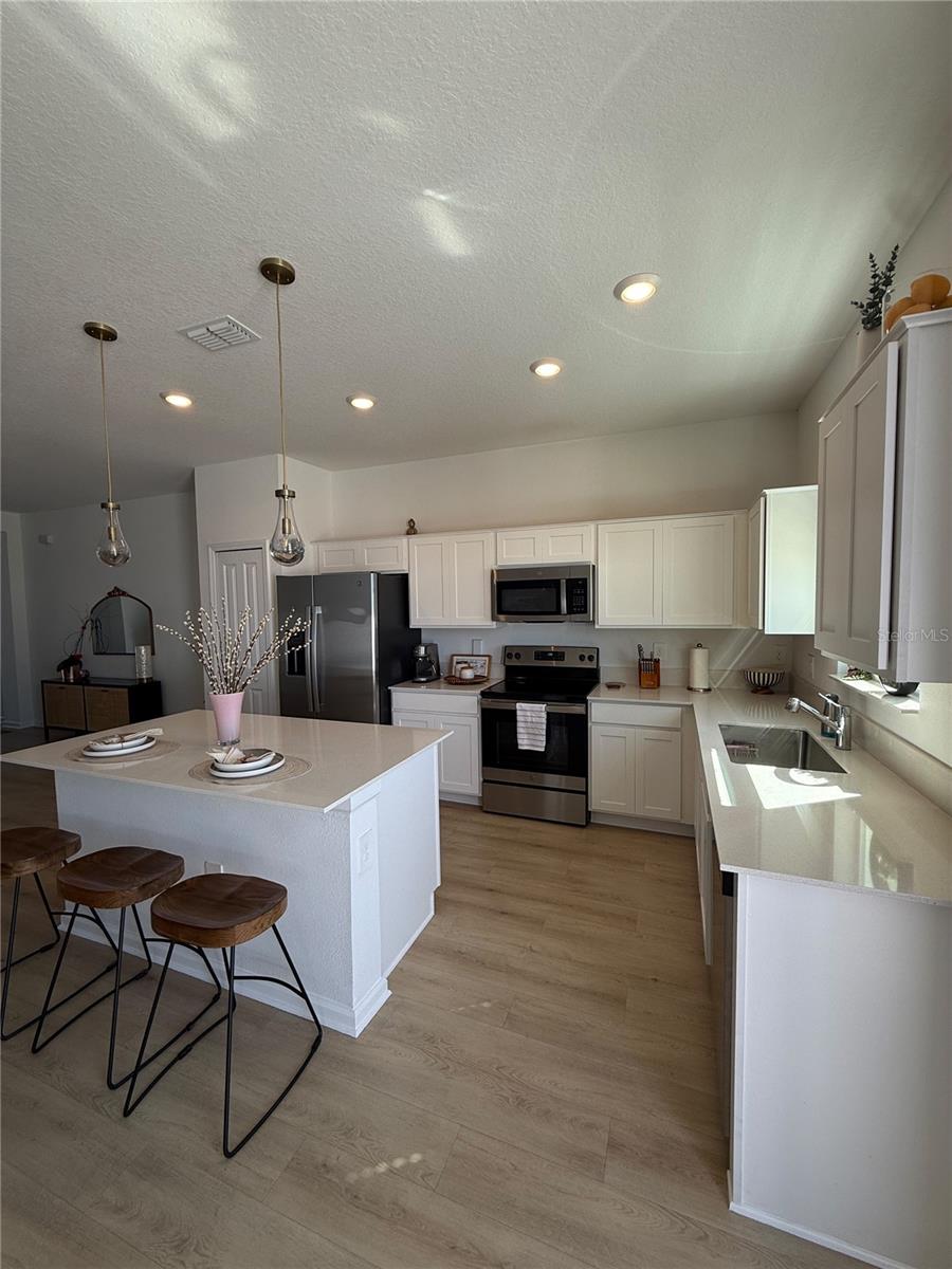 S5158532 Property Photo 3