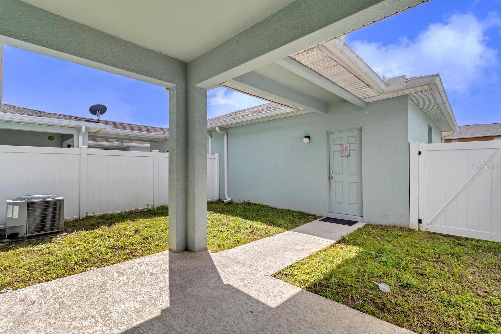 1578 Softshell St Property Photo 4