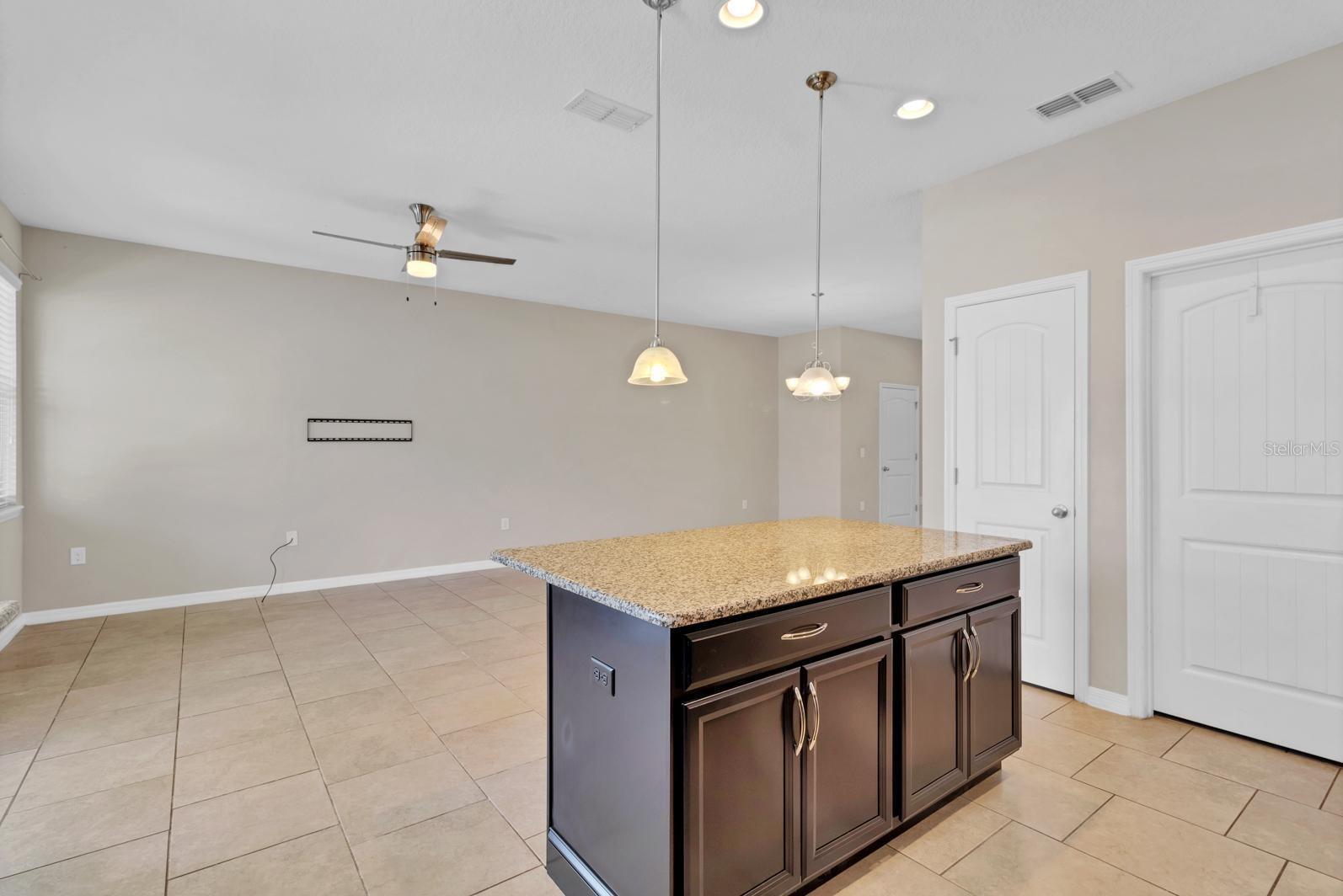 1578 Softshell St Property Photo 12
