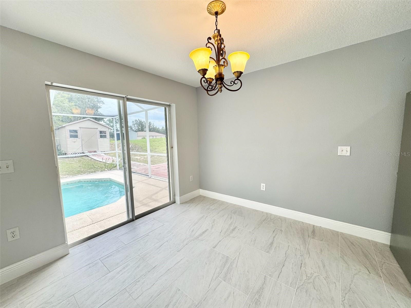 1711 Redfin Way Property Photo 7