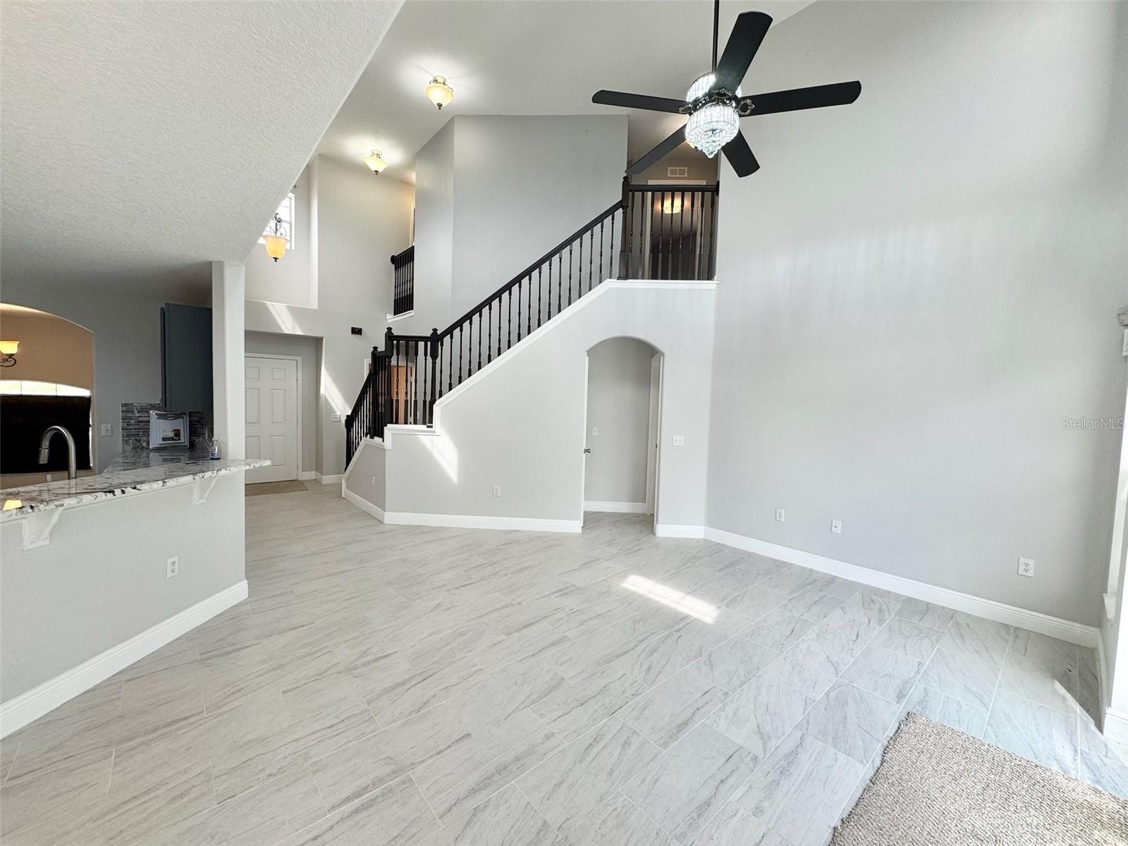 1711 Redfin Way Property Photo 8