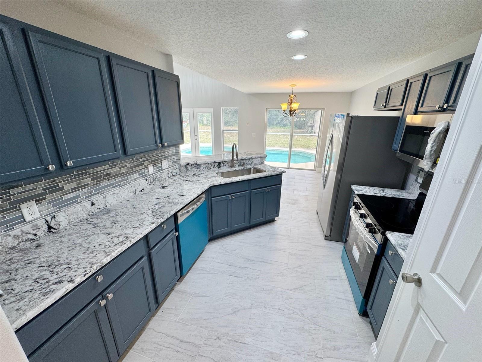 1711 Redfin Way Property Photo 10