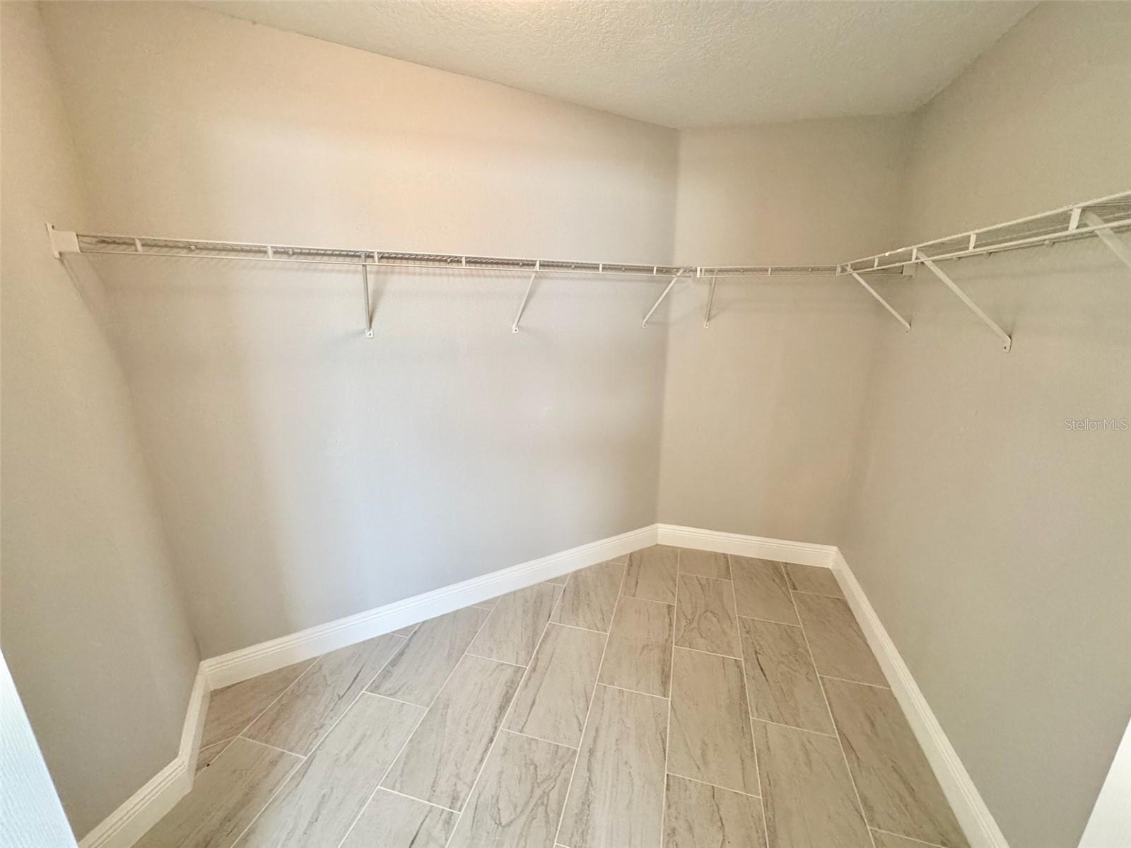 1711 Redfin Way Property Photo 12