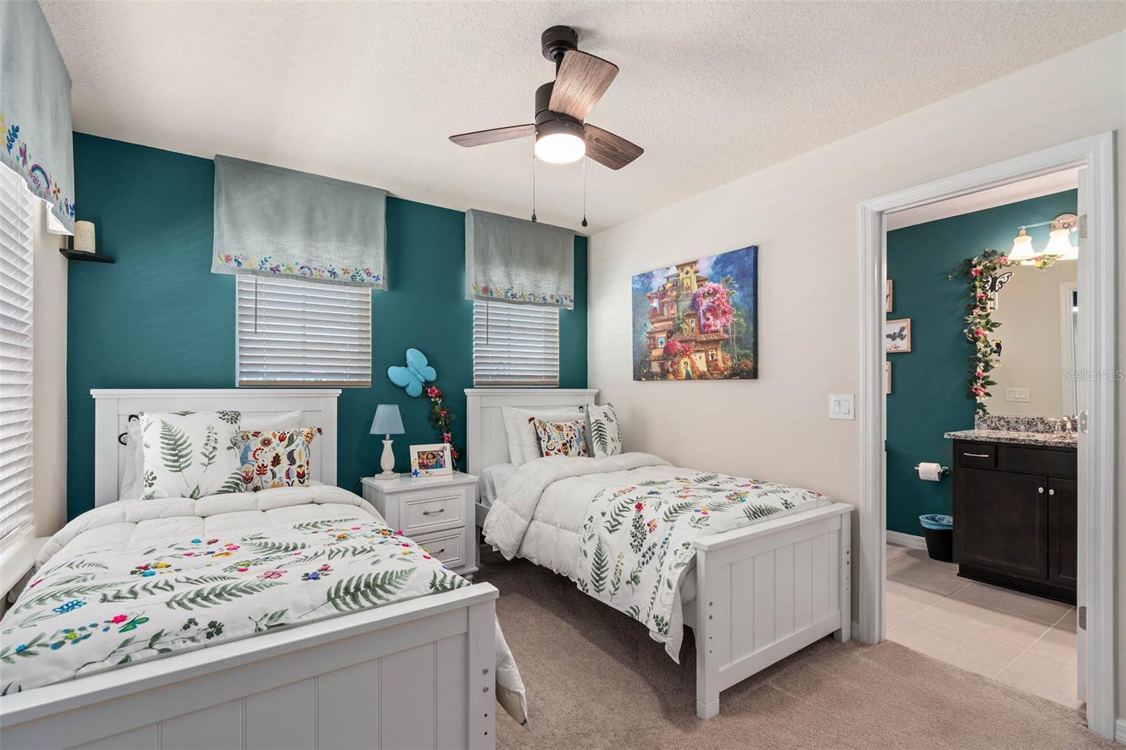 3416 Lilac Way Property Photo 34
