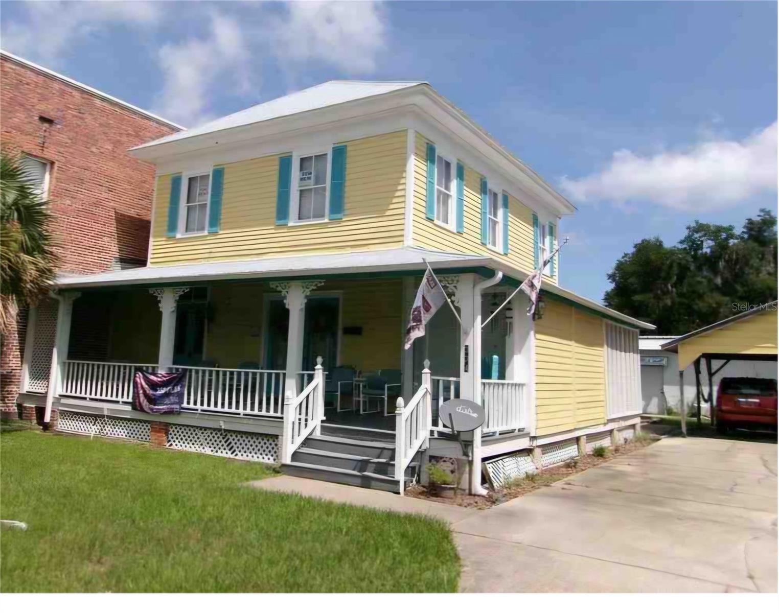 334 Central Ave Property Photo 1