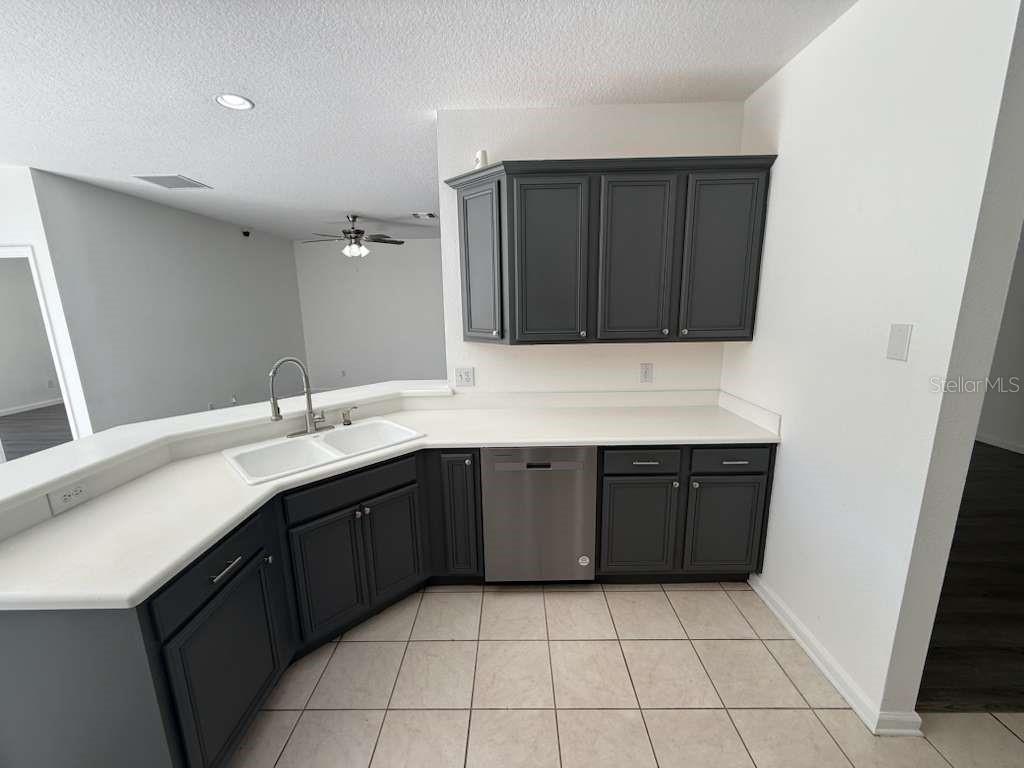 14548 Grand Cove Dr Property Photo 12