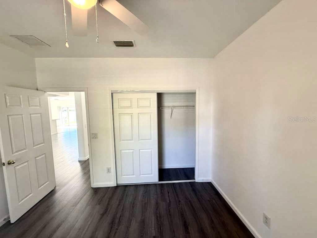 14548 Grand Cove Dr Property Photo 17