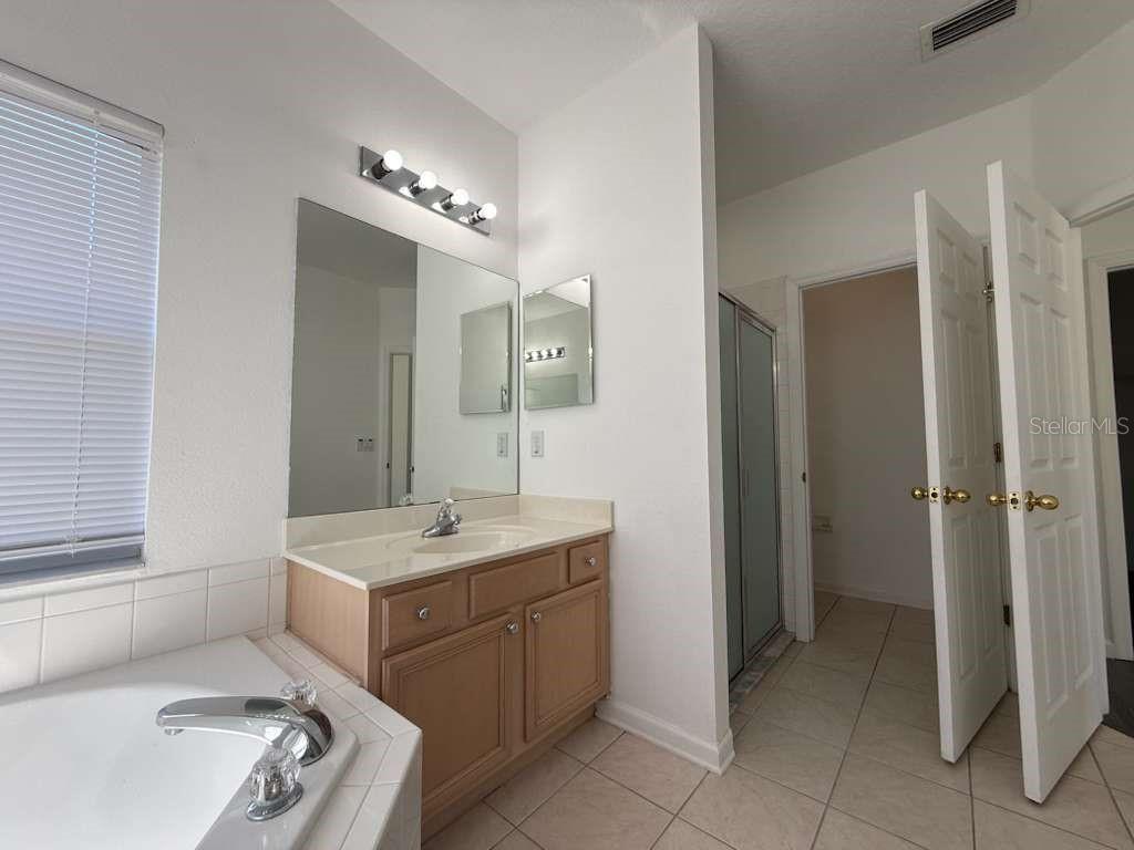 14548 Grand Cove Dr Property Photo 20