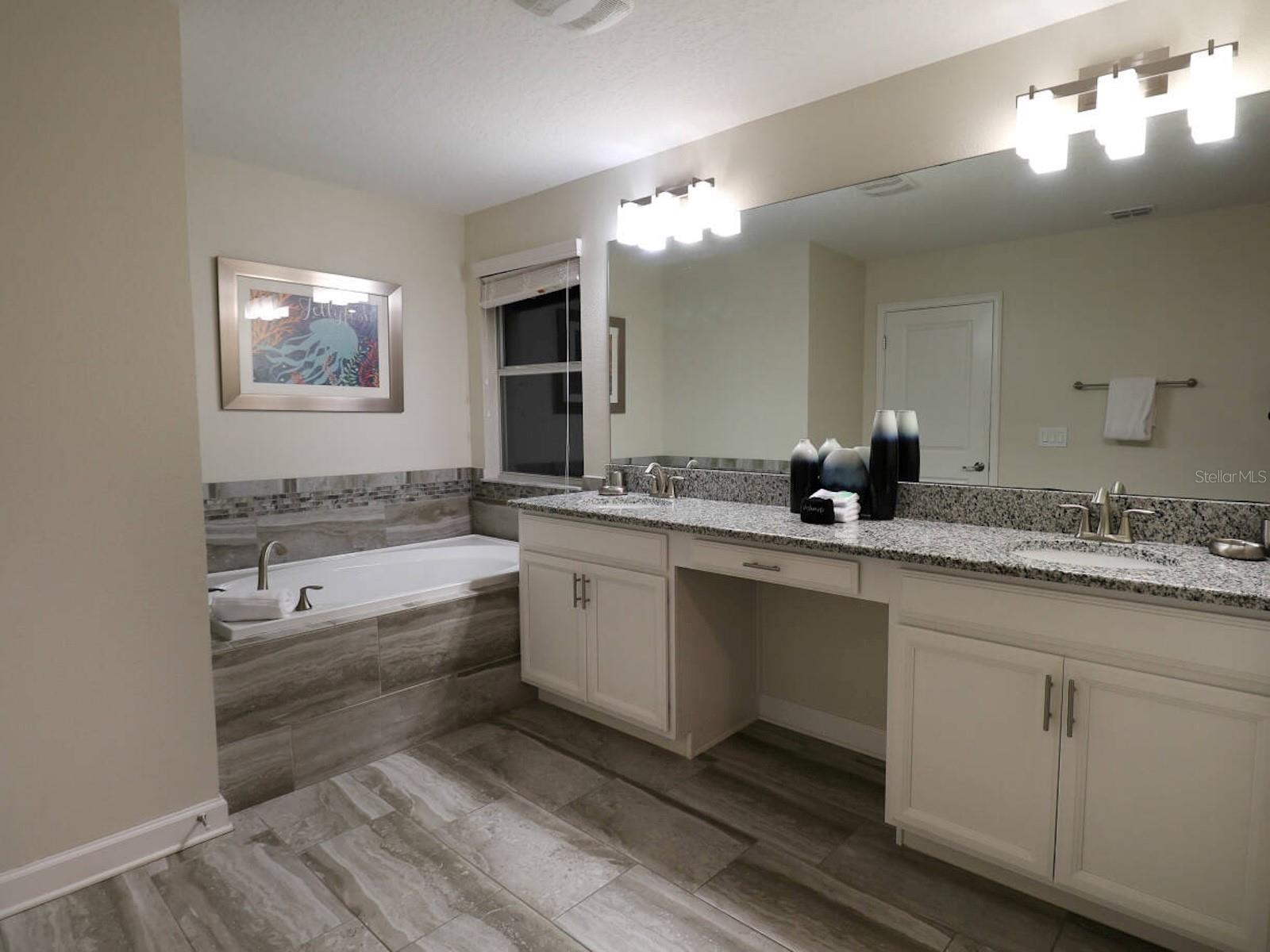 4726 Sleepy Hollow Dr Property Photo 34