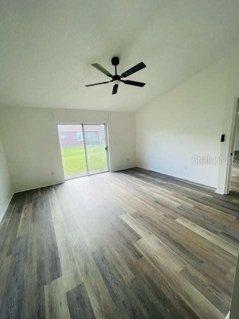 514 Brentford Ct Property Photo 9