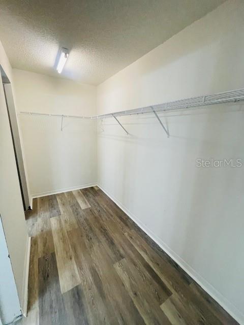 514 Brentford Ct Property Photo 10