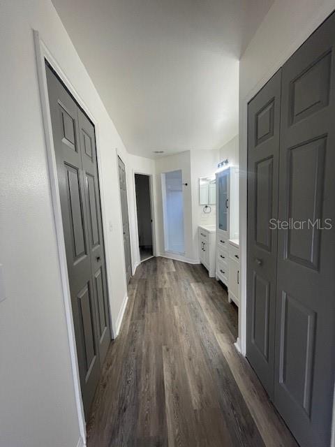 514 Brentford Ct Property Photo 11