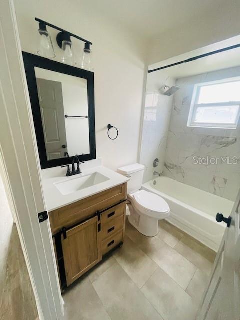 514 Brentford Ct Property Photo 17
