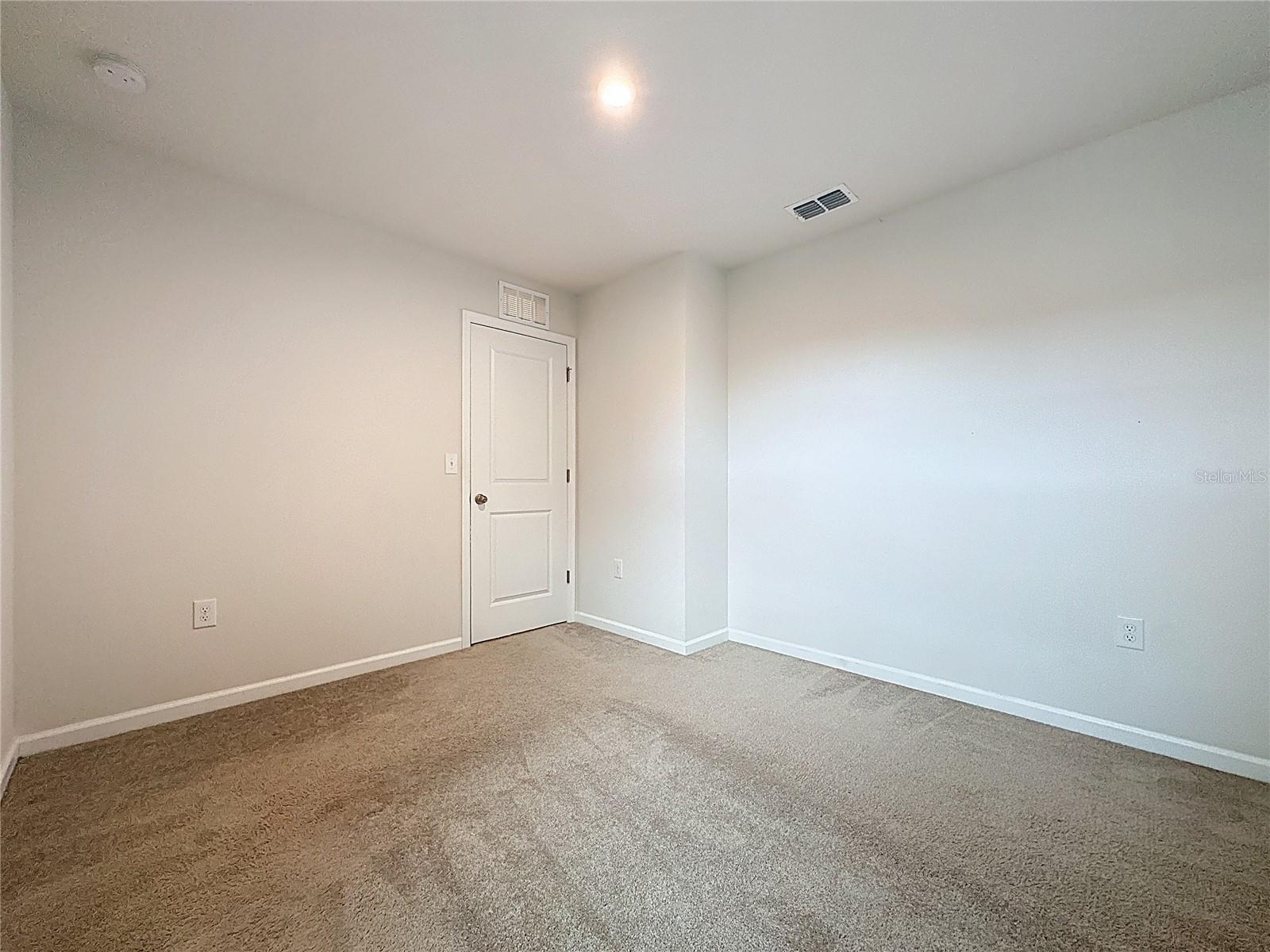 409 Sedgewick Dr Property Photo 24