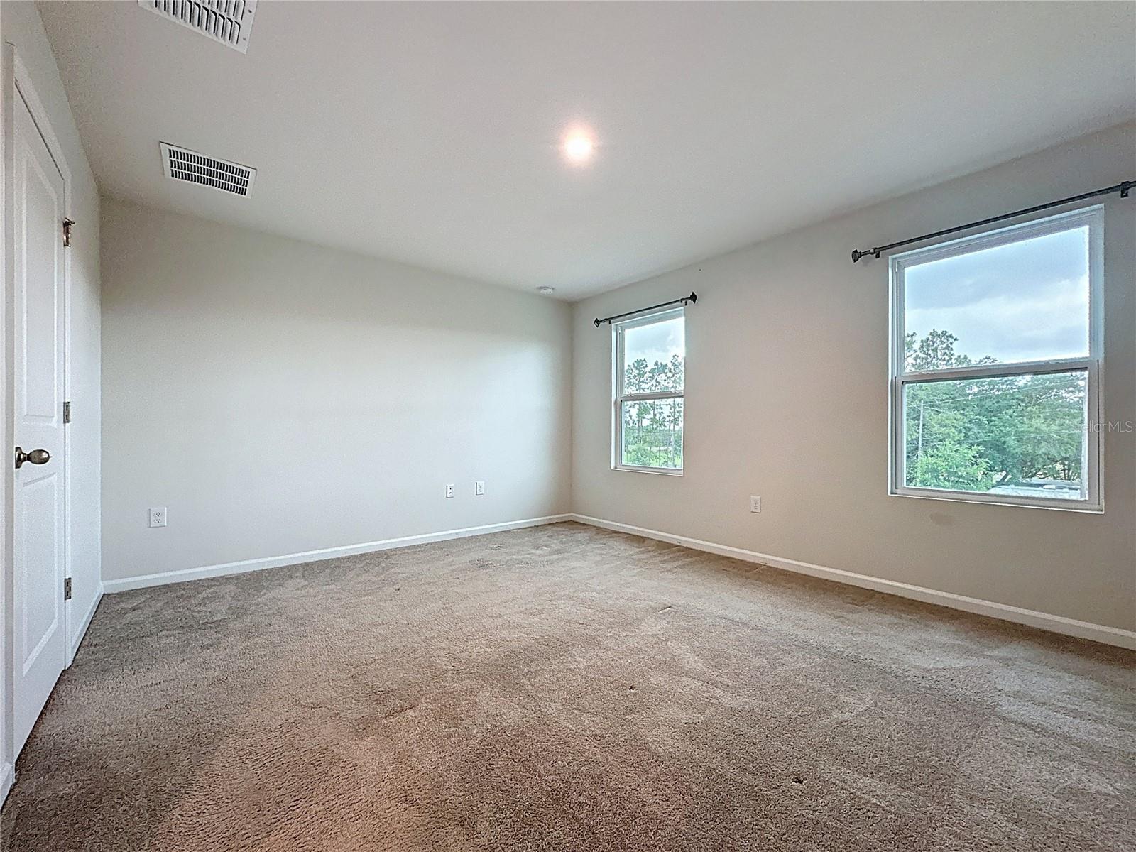 409 Sedgewick Dr Property Photo 32