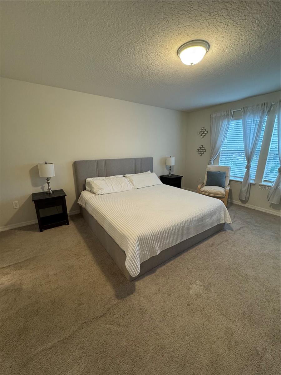 7479 Oakmoss Loop Property Photo 10
