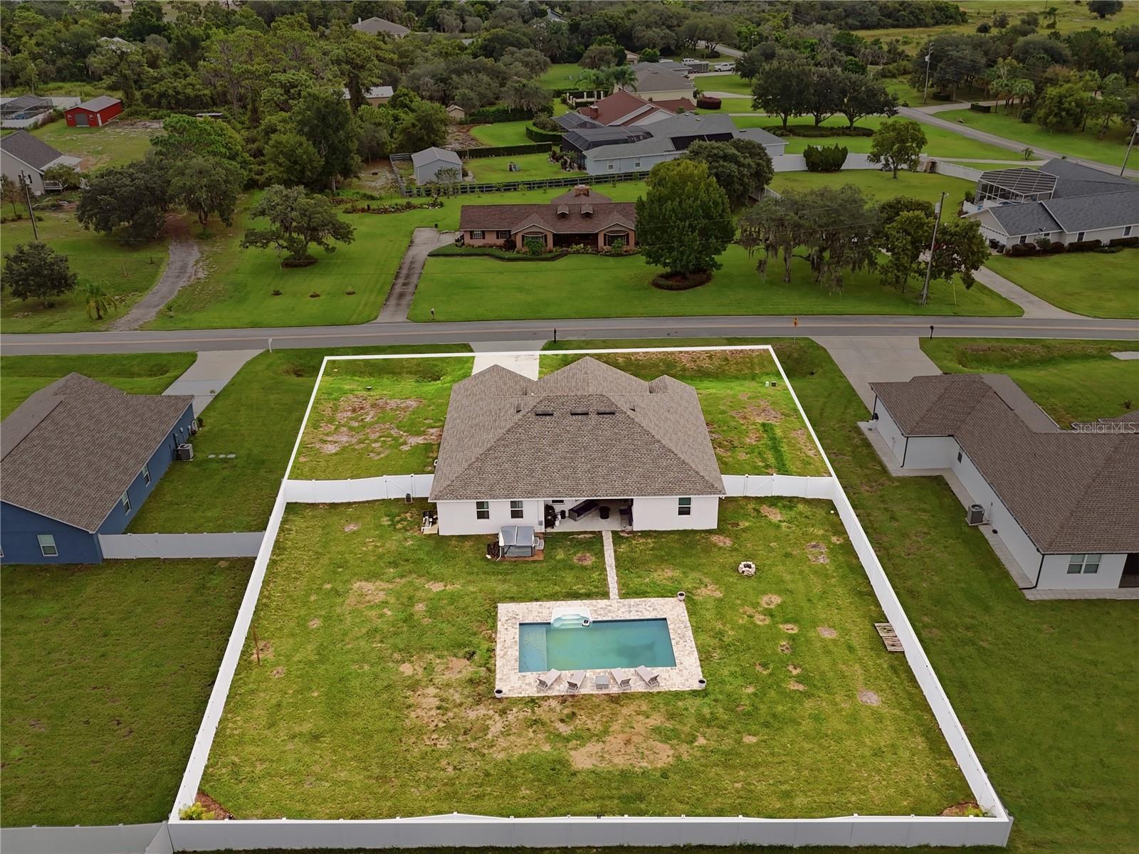 123 Caloosa Dr Property Photo 13