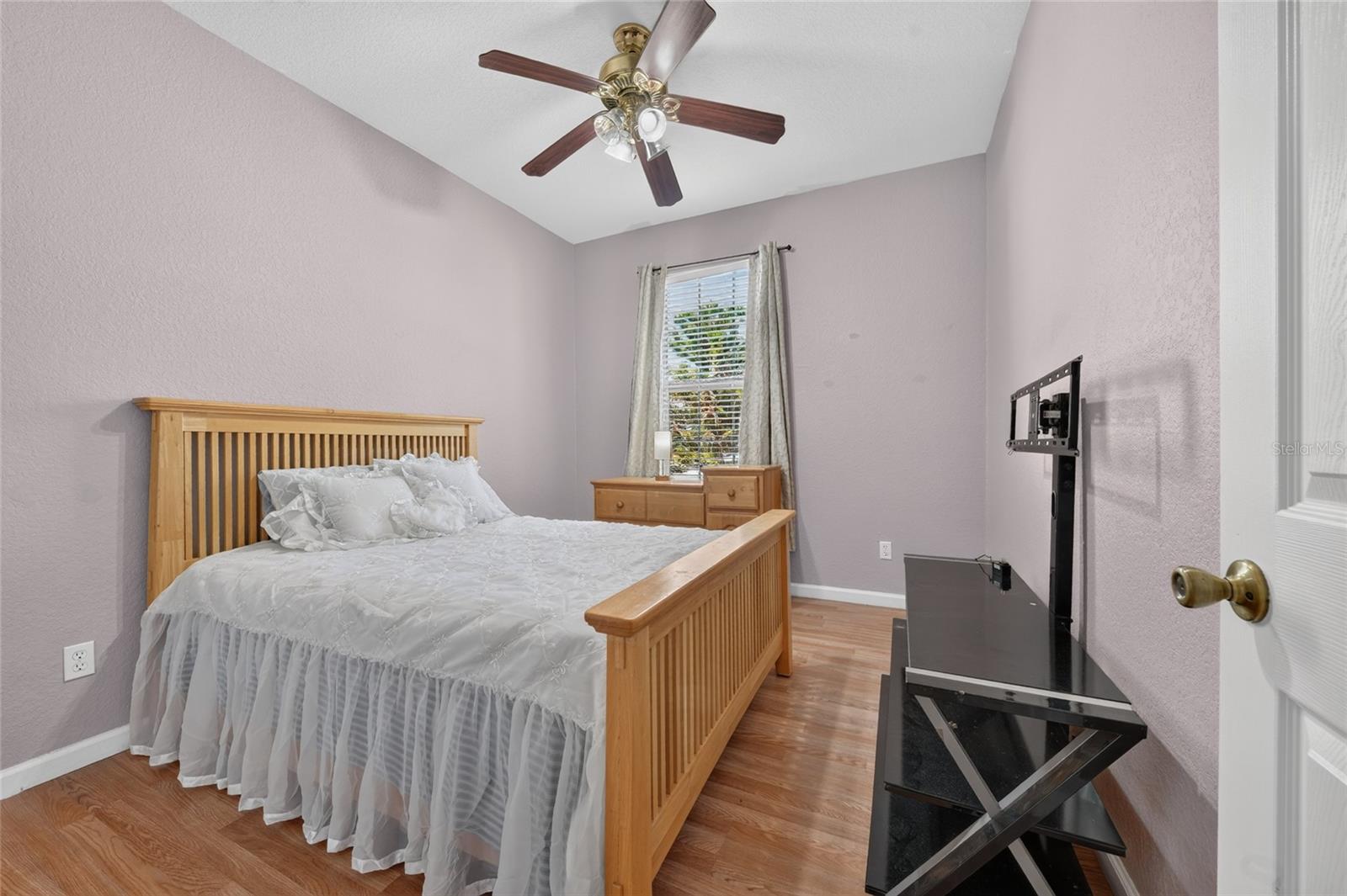 4978 Pall Mall St W Property Photo 24