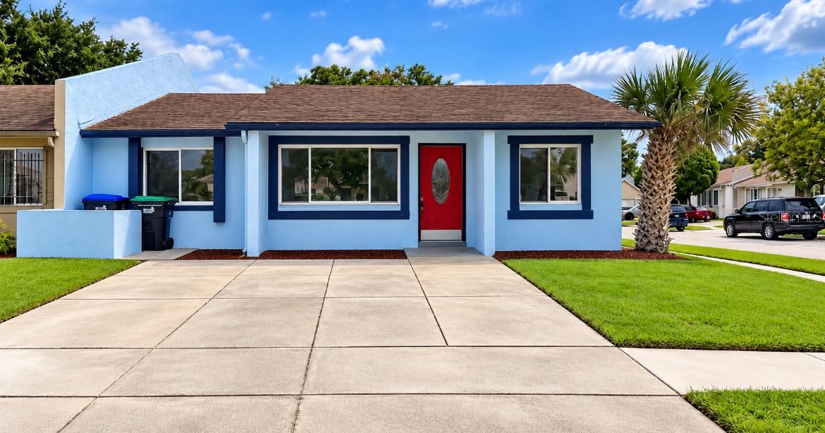 2612 LONDON BRIDGE CT Property Photo 1
