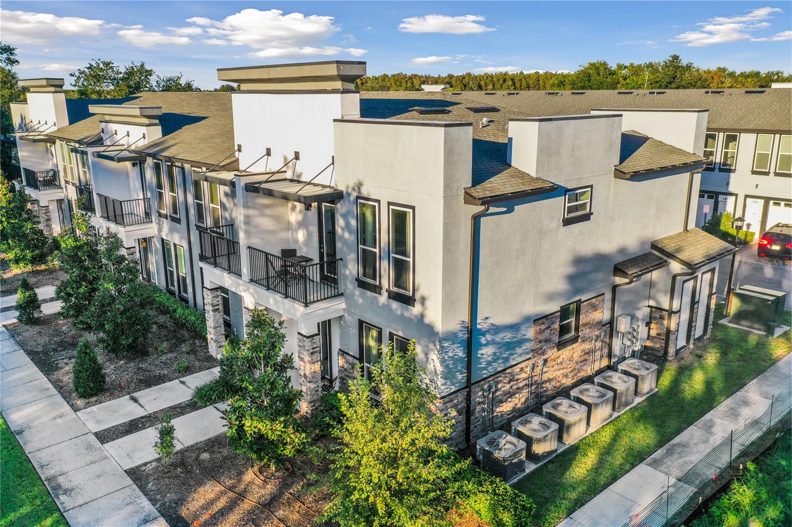 1800 HOUSTON ST Property Photo 1