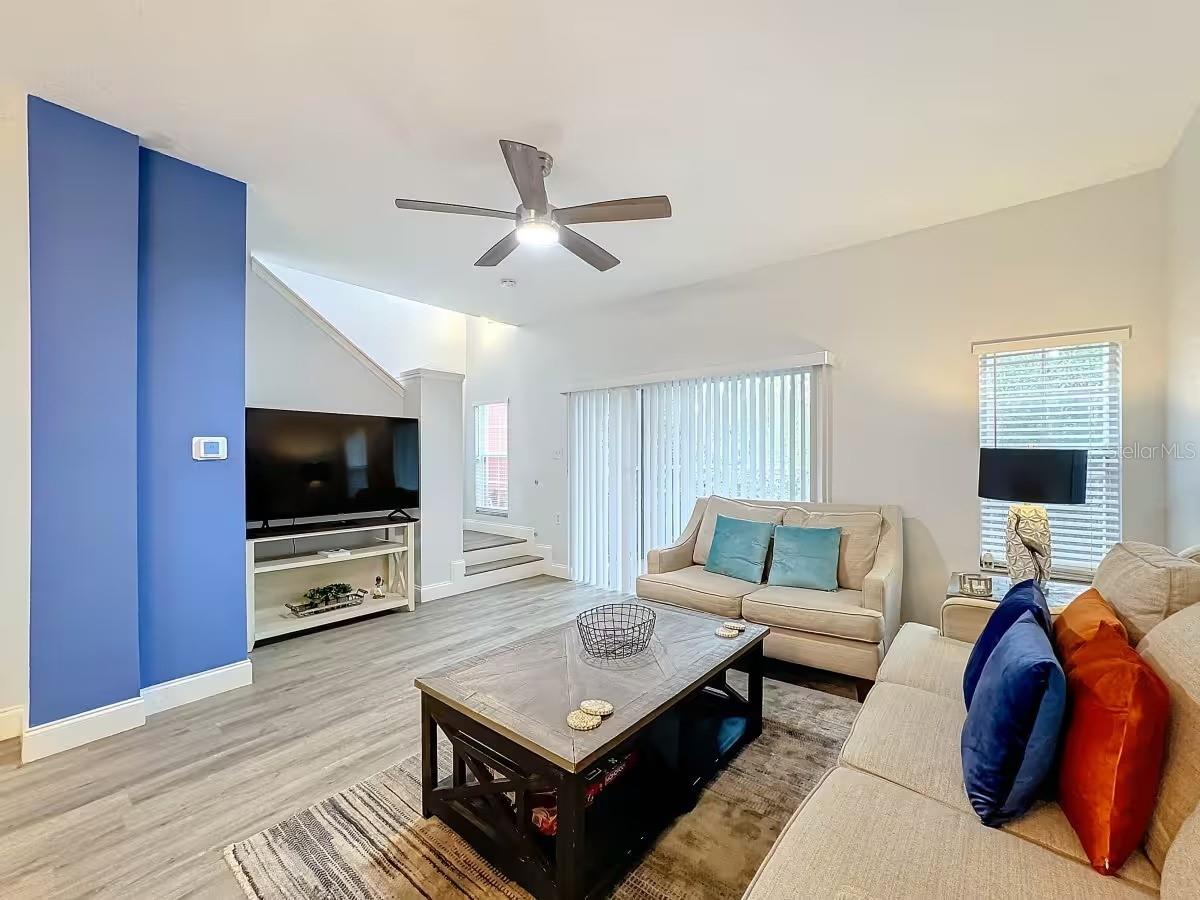 8493 Crystal Cove Loop Property Photo 6