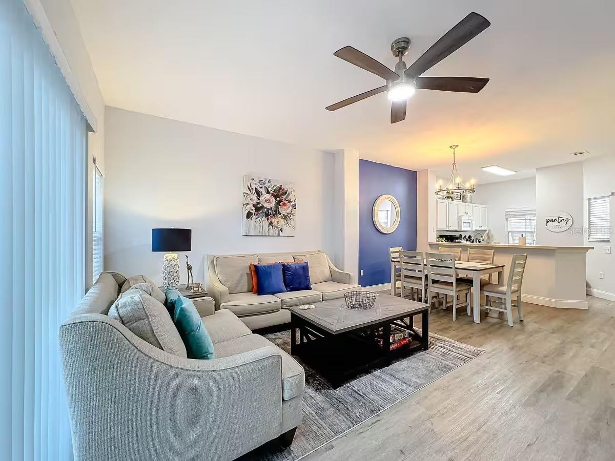 8493 Crystal Cove Loop Property Photo 11