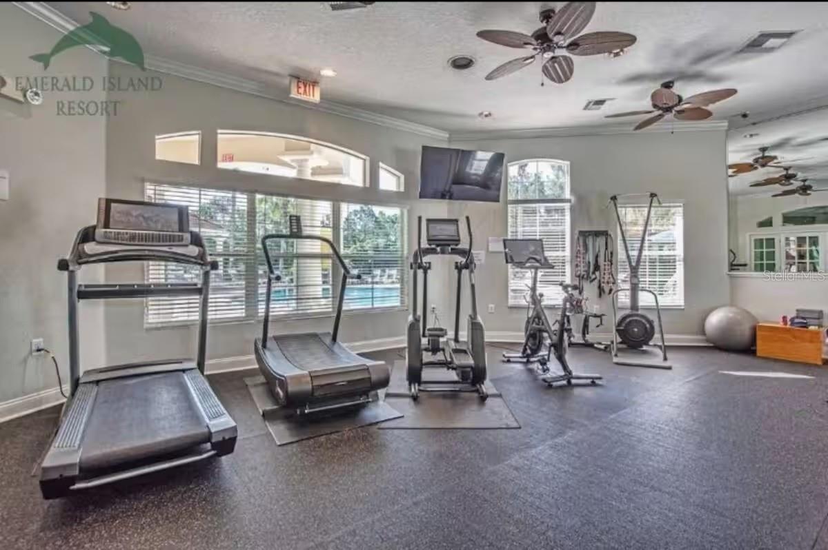8493 Crystal Cove Loop Property Photo 16