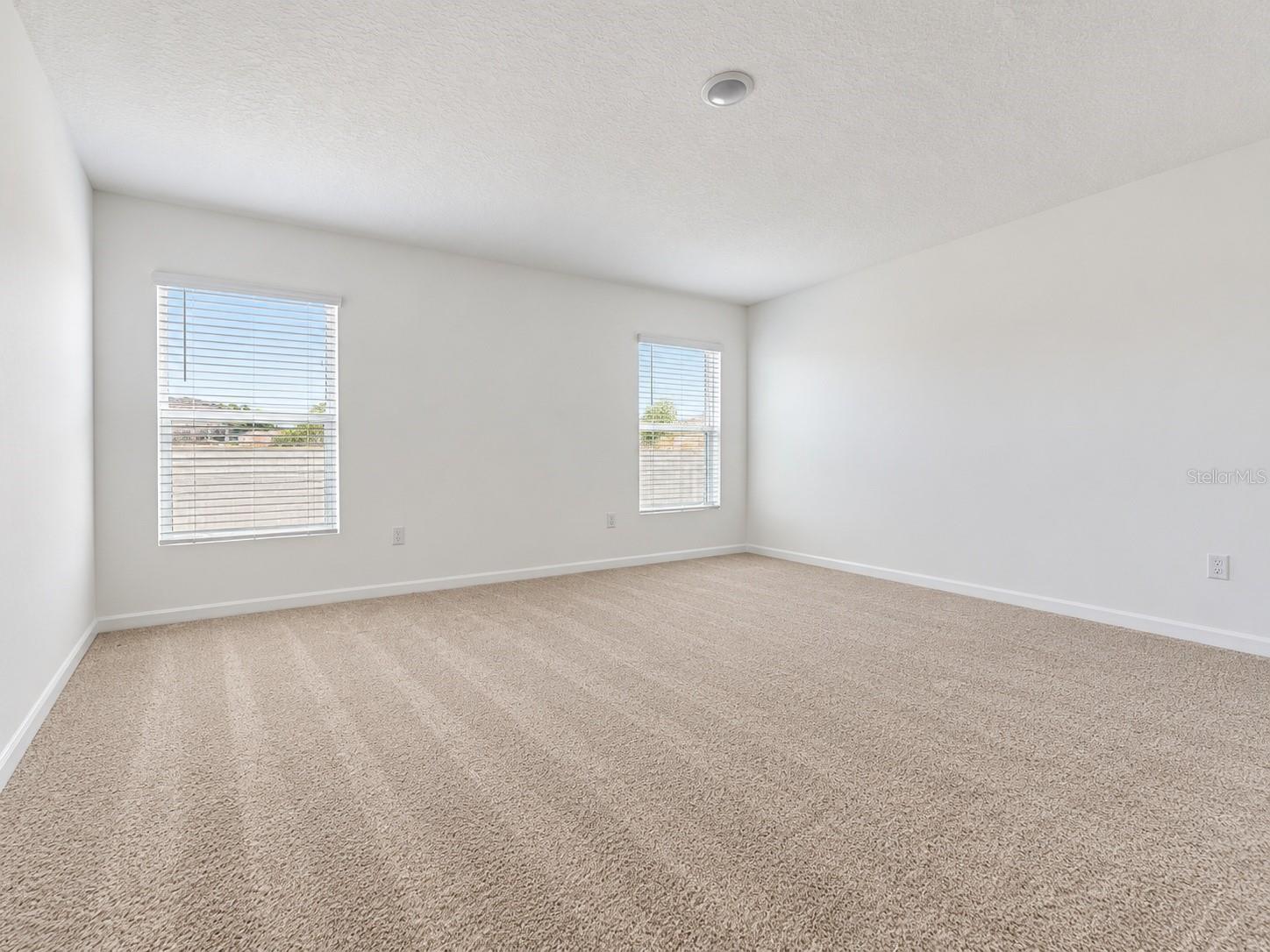6010 Navona Way Property Photo 6