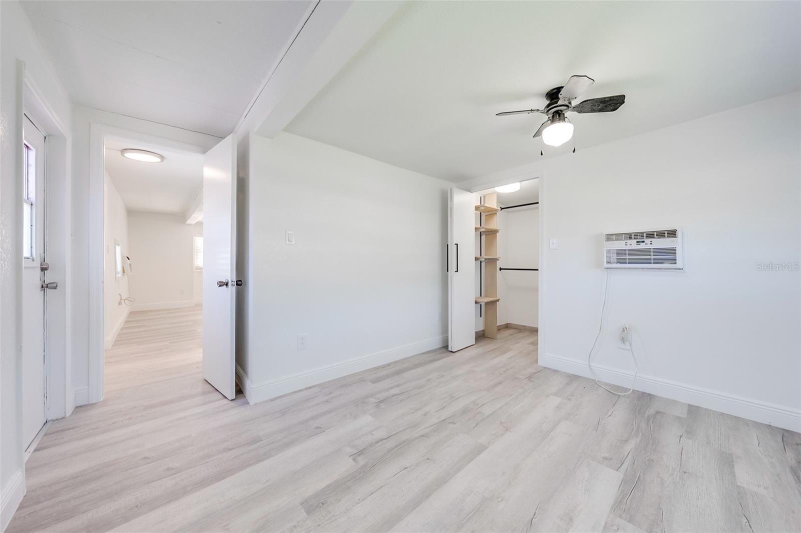 1379 Mainsail Ln Property Photo 10