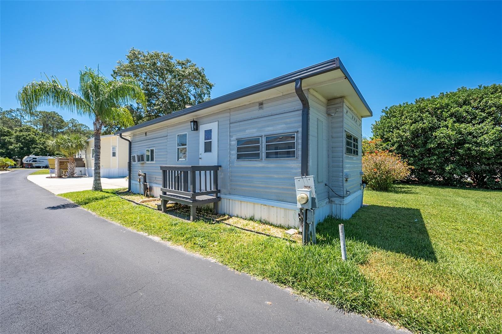 1379 Mainsail Ln Property Photo 18